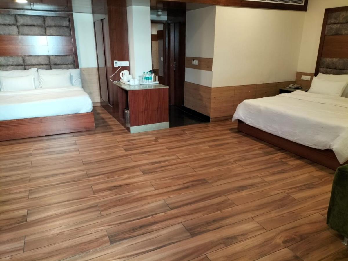 Hotel Ambica Katra Катра Екстериор снимка