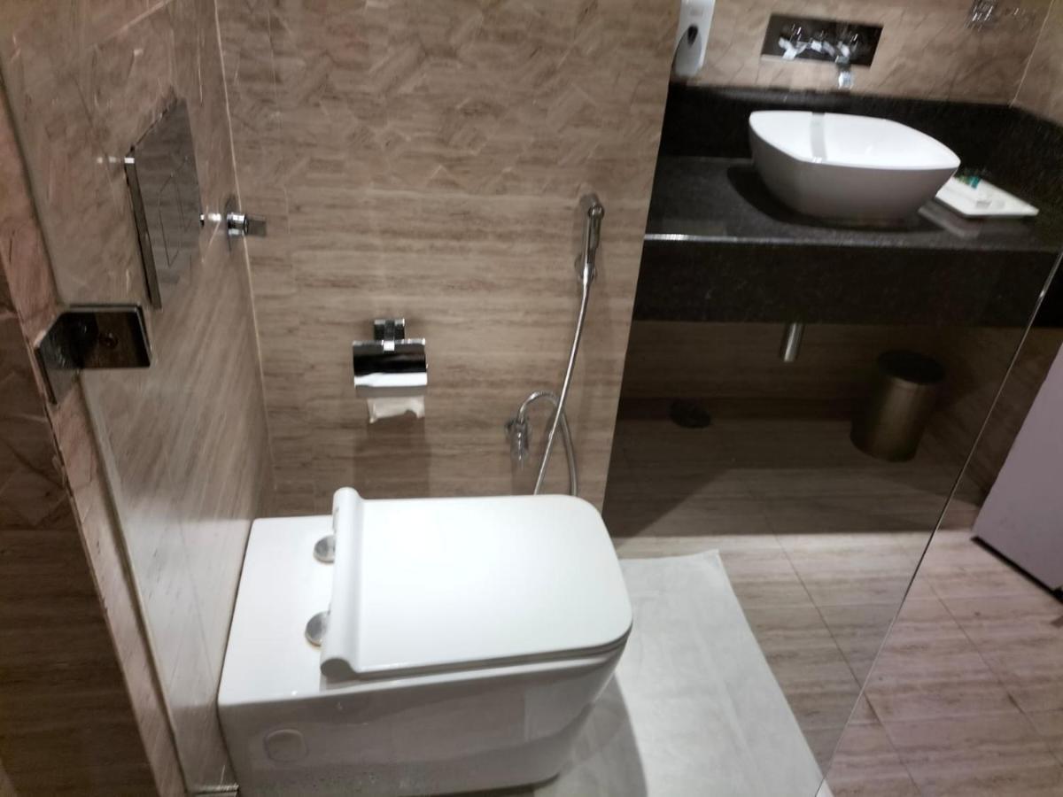 Hotel Ambica Katra Катра Екстериор снимка