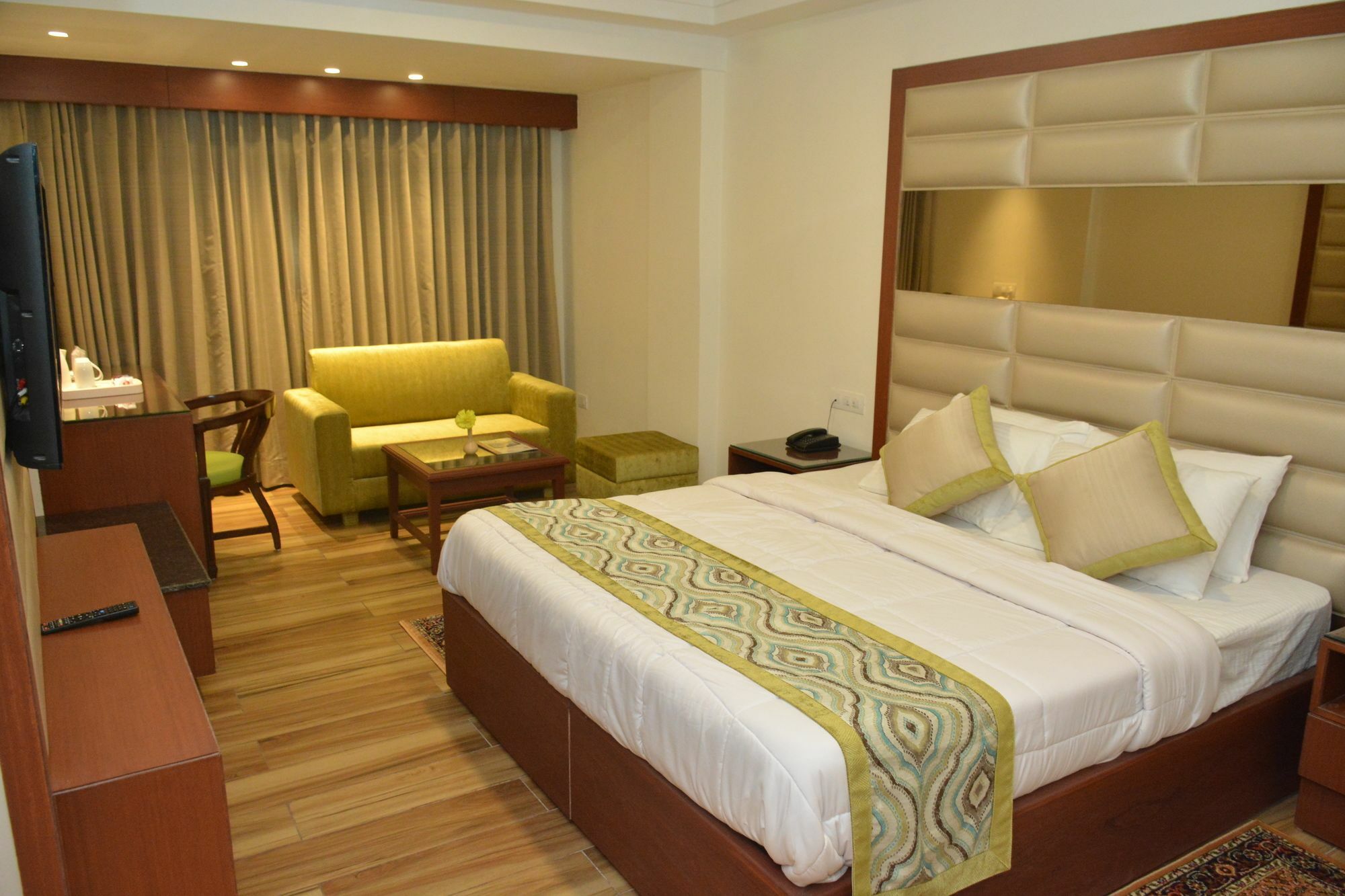 Hotel Ambica Katra Катра Екстериор снимка