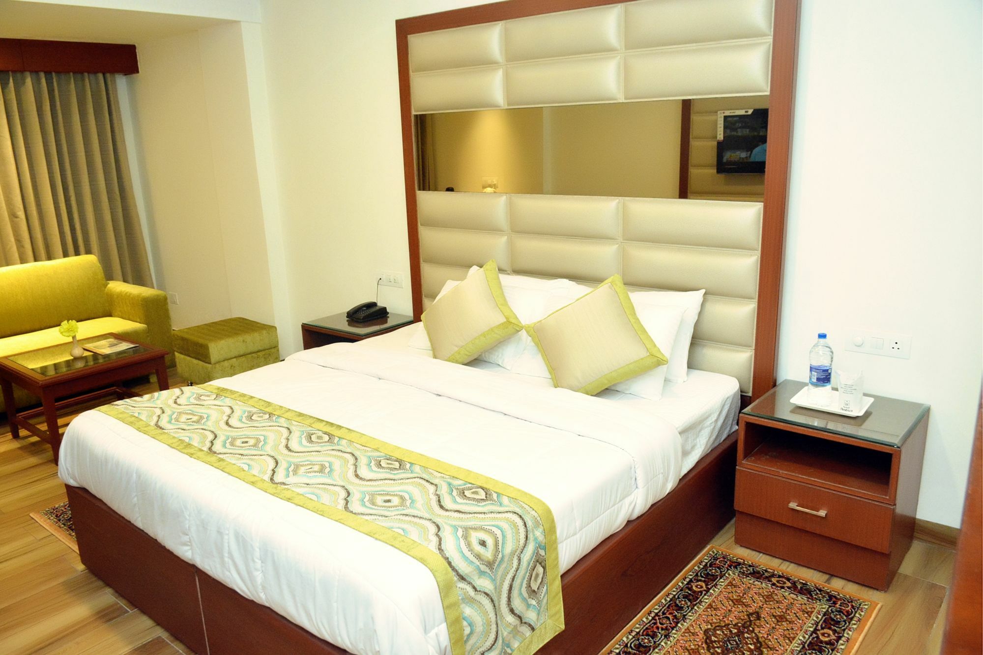 Hotel Ambica Katra Катра Екстериор снимка
