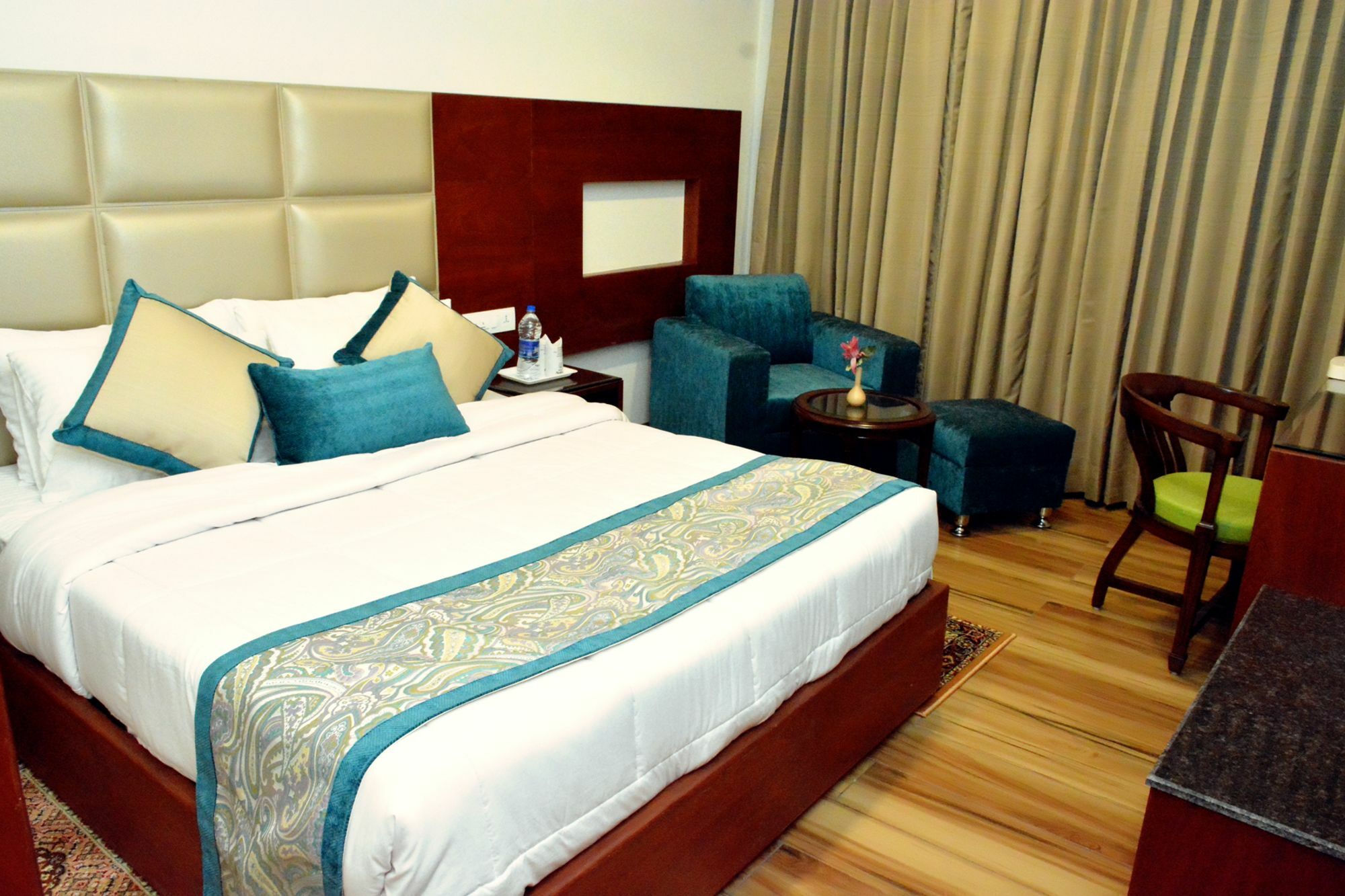Hotel Ambica Katra Катра Екстериор снимка